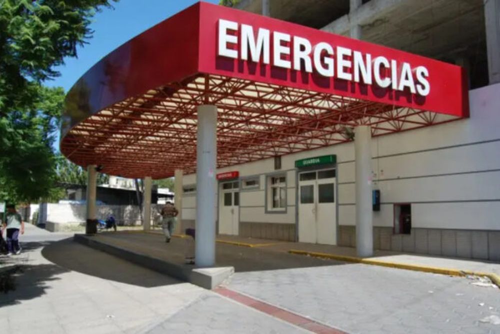 El segundo detenido por el robo de cables permanece internado en el Hospital Municipal. - Archivo -