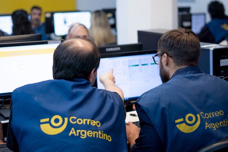 El Correo trabajando en los resultados de las elecciones. El Correo trabajando en los resultados de las elecciones.