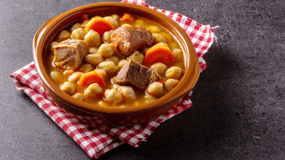 Guiso carrero, no será una comida light pero sí es fabulosa para combatir el frío.