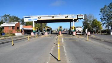 El peaje en Hinojo, en el partido de Olavarría, será afectado por la suba. (En Línea Noticias)