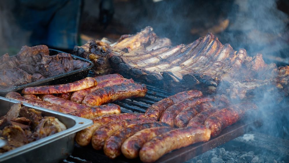 El asado, esa pasión argentina. (Agencia Xinhua)