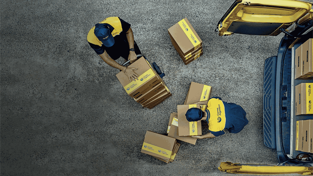 Operarios del Correo Argentino.&nbsp;