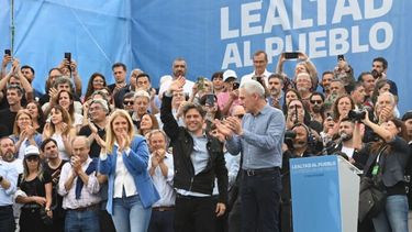 El diputado y gremialista, Hugo Yasky, acompañó a Axel Kicillof en el acto del pasado 17 de octubre en Berisso. (Gobernación)