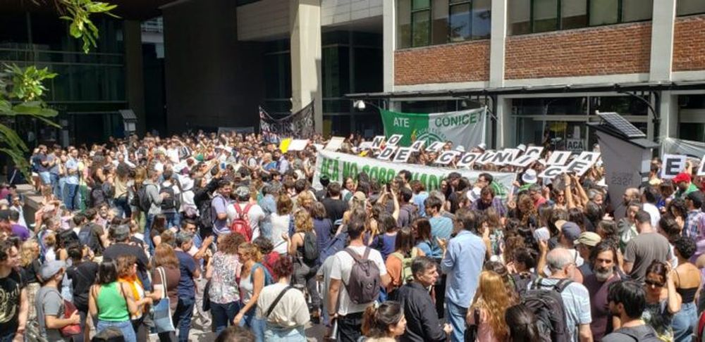 La protesta coincide con la primera reunión del año del Directorio del Consejo Nacional de Investigaciones Científicas y Técnicas (Conicet), presidido por Daniel Salamone.