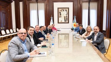 Axel Kicillof con autoridades de las iglesias evangélicas del país.