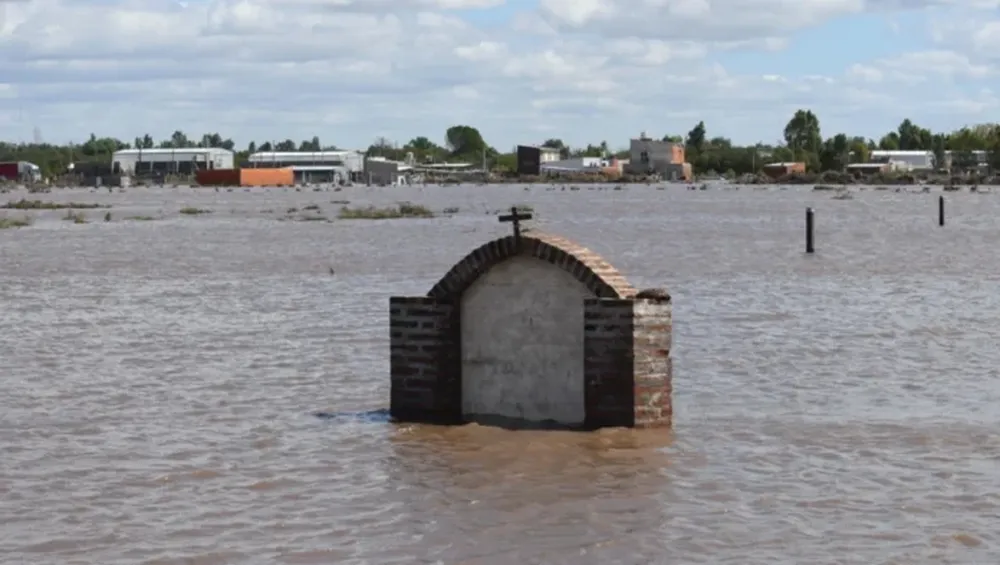 Bahía Blanca sufrió un temporal que la inundó el 7 de marzo pasado. (La Nueva)