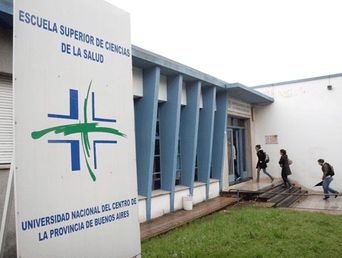 La Facultad de Ciencias Médicas de UNICEN. La Facultad de Ciencias Médicas de UNICEN.