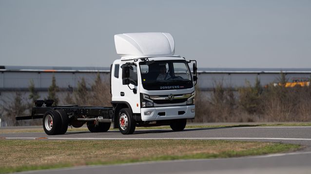 Dongfeng inicia sus operaciones de utilitarios y camiones en la Argentina