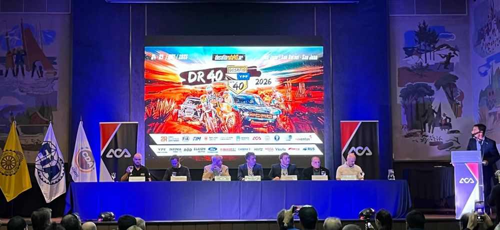 El lanzamiento del Desafío Ruta 40 YPF 2026 en el salón de actos de la sede central del Automóvil Club Argentino.