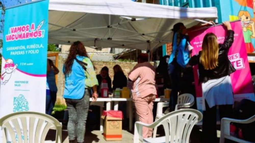 Se dispondrán más de 40 postas de inmunización con el fin de aplicar las dosis. - Ministerio de Salud -