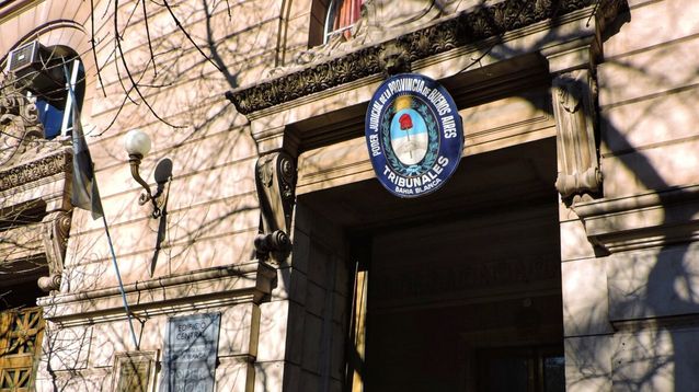 Bahía Blanca: 7 años y medio de prisión para un remisero que abusó de una niña