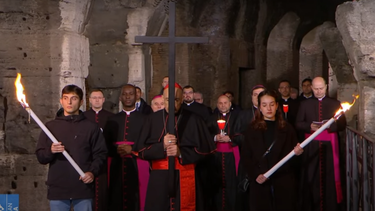Imagen de la transmisión del Vía Crucis en Roma. (Vatican Media)