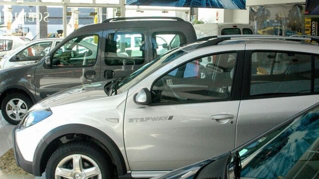 El informe de la Asociación de Concesionarios de Automotores de la República Argentina (ACARA), reveló que se produjeron un 36,6% menos ventas en autos 0KM.