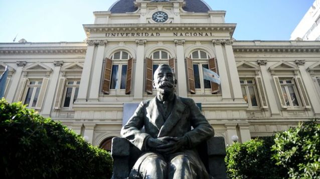 Foto del Rectorado de la UNLP de La Plata (Foto archivo)