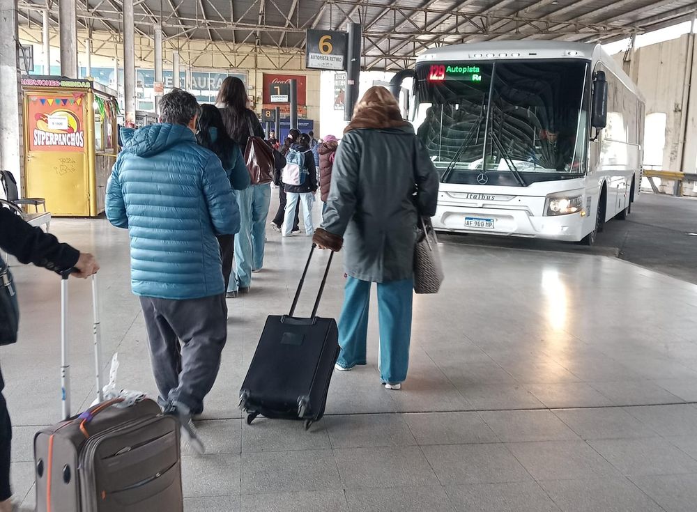 El micro había salido de la terminal de la ciudad de La Plata.&nbsp;
