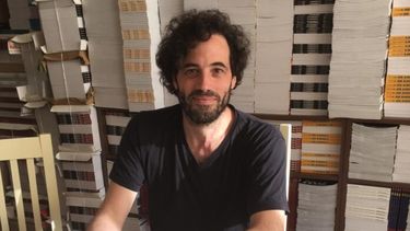 Manuel Crespo, autor de “En el cielo un hombre”. (Fundación El Libro)