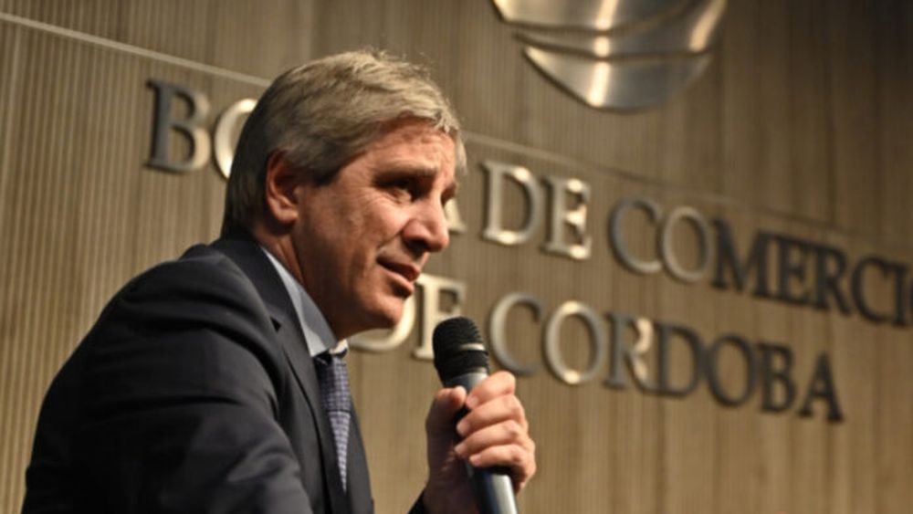 El ministro Luis Caputo.