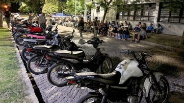 Motos secuestradas en San Nicolás. - Municipalidad de San Nicolás -