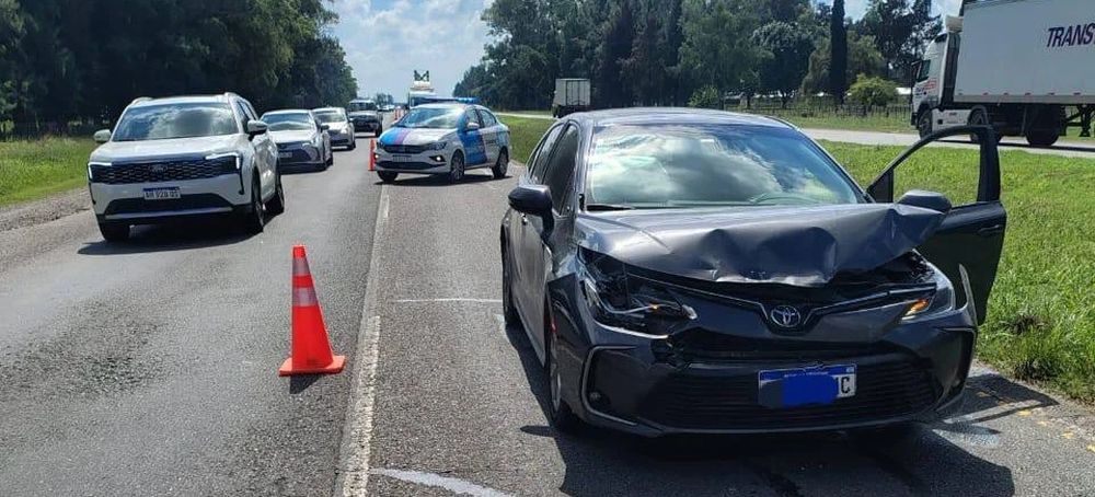 Uno de los otros dos vehículas afectados