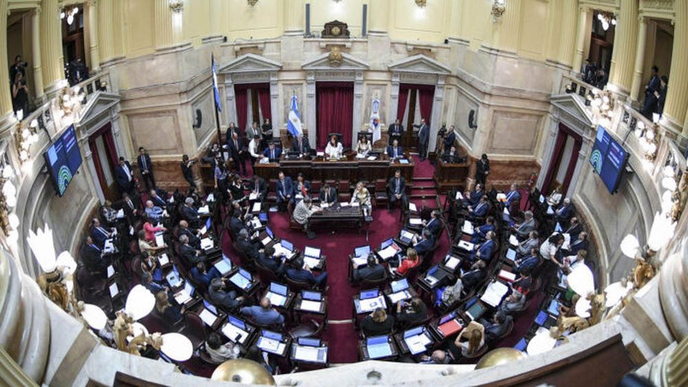 Senadores