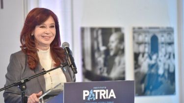 Cristina habla en el Instituto Patria (prensa IP)