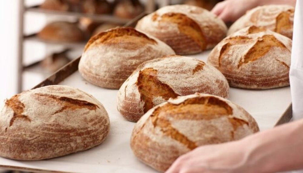 Actualmente, la industria alimenticia y los especialistas en cocina han desarrollado recetarios con opciones sin TACC que incluyen panificados y pastelería.