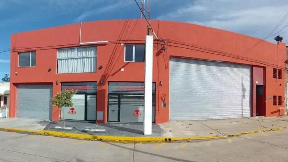 La Asociación de Bomberos Voluntarios de Cacharí, Azul.