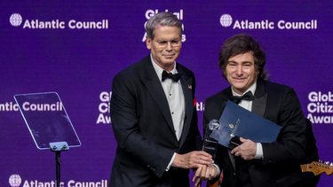 El secretario del Tesoro de Estados Unidos, Scott Bessent, elogió a Milei: Está pasando de ser un pensador a un político de gran nivel