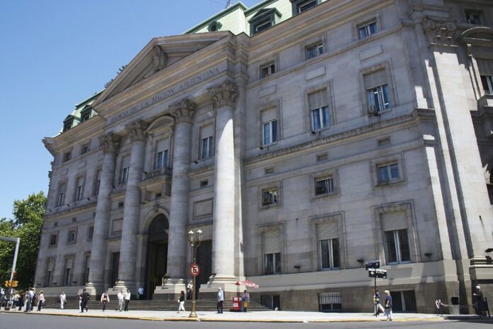 El Banco Nación.