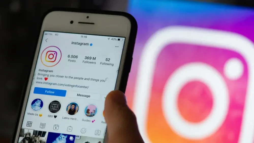 Instagram y Facebook tienen por estas horas una falla que se registra a nivel mundial por la cual no se puede subir contenido ni tampoco ver los perfiles de las cuentas.