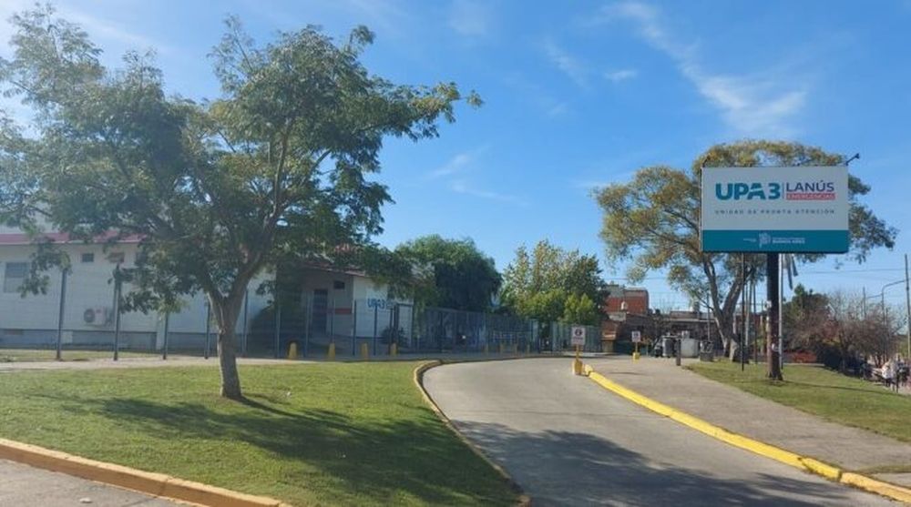 La mujer llegó a la UPA 3 de Lanús ya sin vida. (Facebook)
