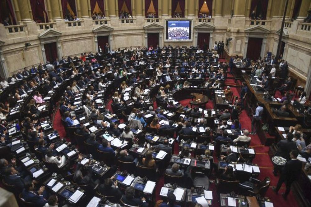 Diputados Ley ómnibus