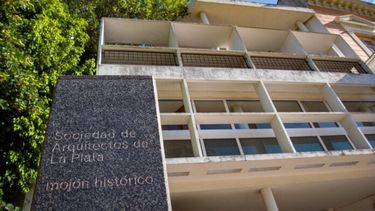 La Casa Curutchet, “mojón histórico” de la arquitectura platense. (DIB | Foto del autor)