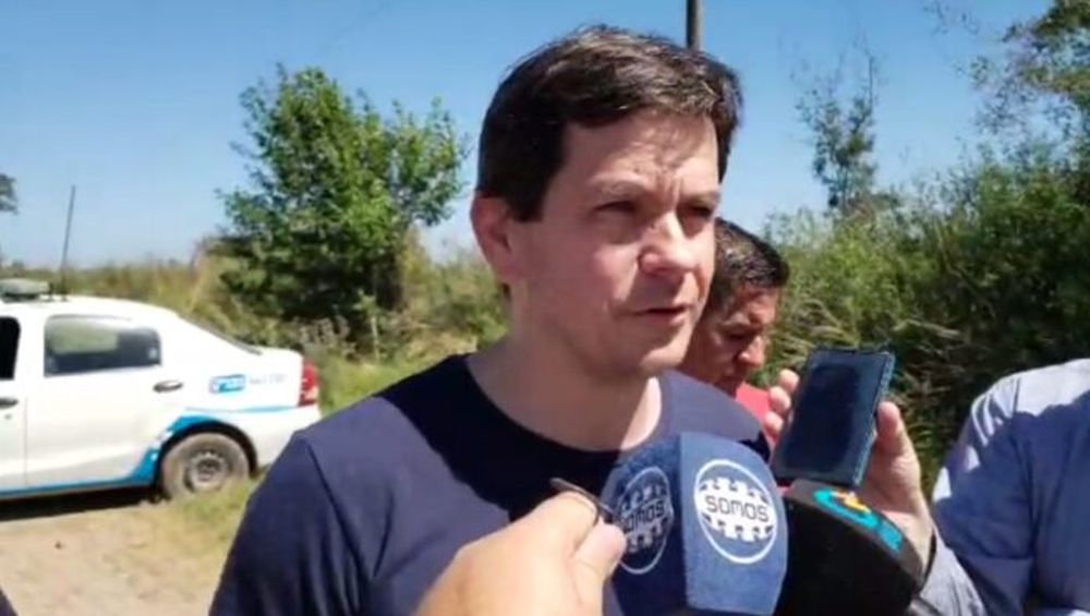 El intendente Jorge Matzkin en la escena del crimen. (Captura TV)