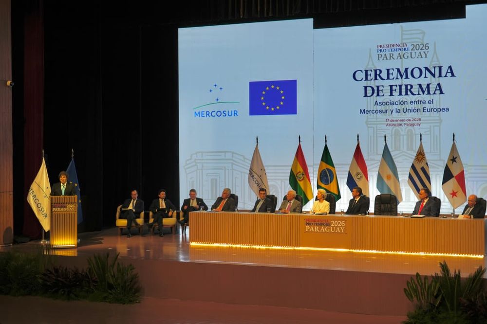 Milei habla en la ceremonia de firma del acuerdo entre UE y Mercosur, en Asunción del Paraguay.&nbsp;