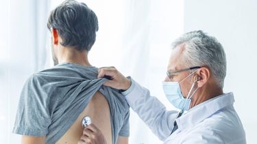 La Enfermedad Pulmonar Obstructiva Crónica afecta a unos 2 millones de personas en nuestro país. (Redes)