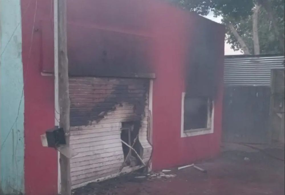 La vivienda incendiada en Los Hornos.&nbsp;