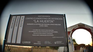 La entrada de La Huerta fue señalizada en 2015. (Unicen - Tefa Schegtel Torres)