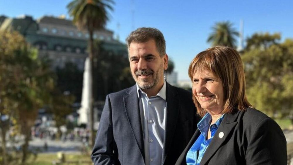 Patricia Bullrich junto a Cristian Ritondo.