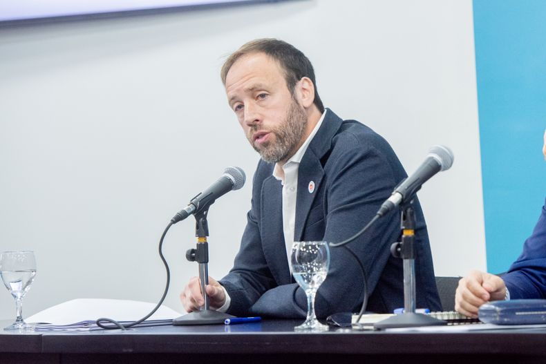 El ministro de Economía, Pablo López.
