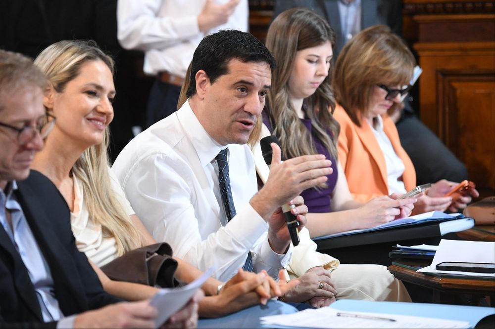 Abad celebró la Ley de Inocencia Fiscal, pero pidió multas proporcionales para pequeños contribuyentes.