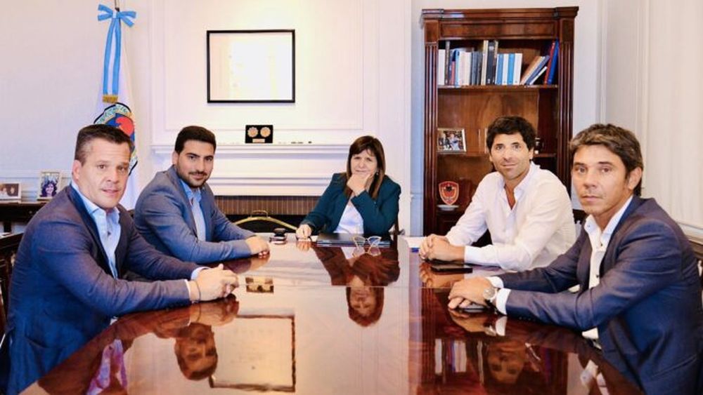 La reunión en el despacho de Bullrich, con mensaje bonaerense. (PRO)