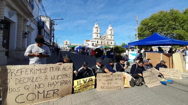 Trabajadores despedidos de ILVA.&nbsp;