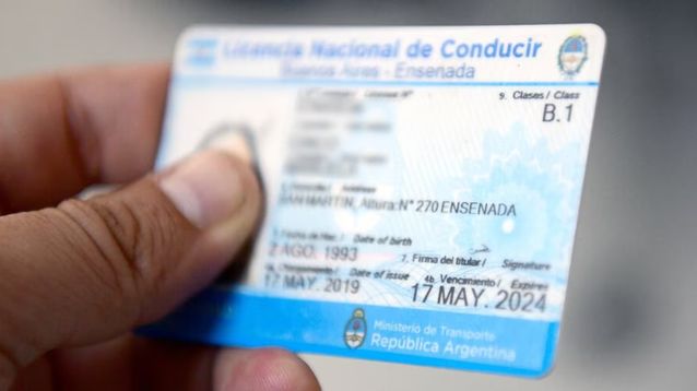 Una licencia de conducir de Ensenada.&nbsp;
