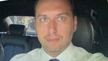 El ingeniero industrial y actual funcionario del Ministerio de Capital Humano, Jorge Maximiliano Keczeli, cuando fue nombrado como “responsable interino” del Instituto Nacional de Cine y Artes Audiovisuales (INCAA).