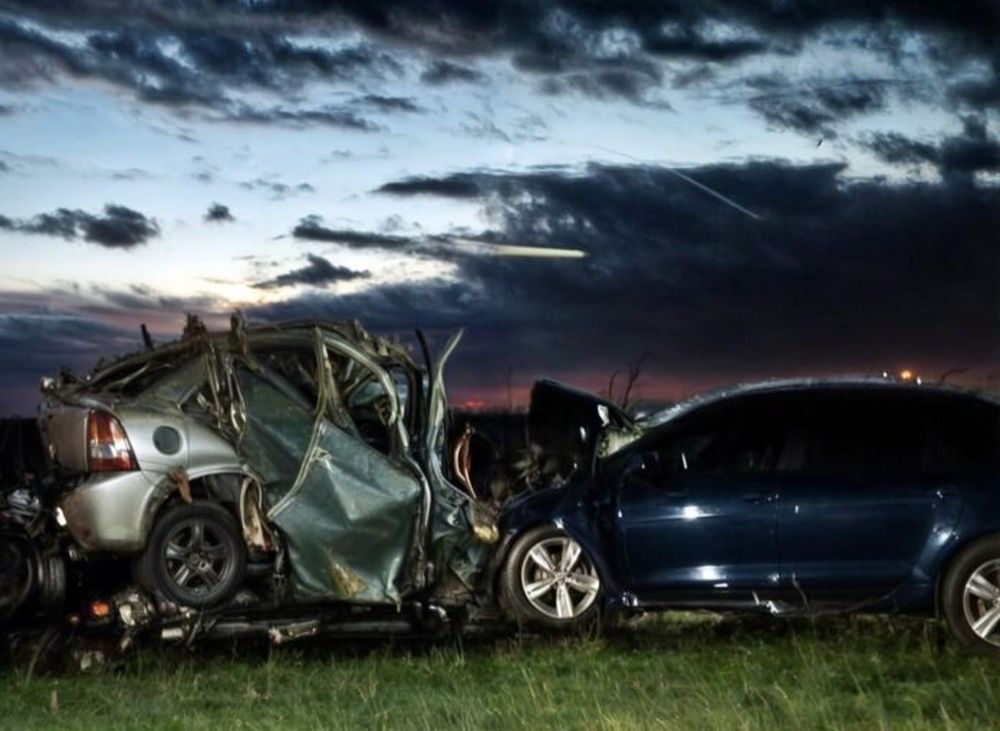El Vento y el Astra siniestrados en la ruta 73. (La Voz del Pueblo)