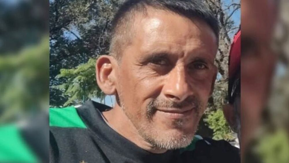 José Zmuda fue atacado por al menos tres delincuentes que irrumpieron en su domicilio. - NA -