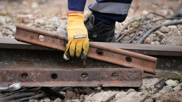 La mano de un trabajador. (Agencia Xinhua)