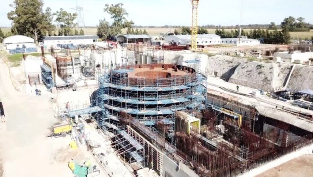 El conflicto por el despido de 570 trabajadores y la paralización de la obra nuclear Carem se intensifica en la localidad bonaerense de Zárate.