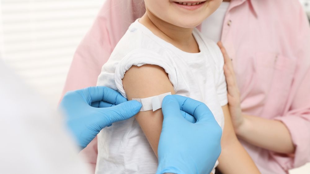 Las vacunas son seguras y salvan vidas. Las vacunas son seguras y salvan vidas.